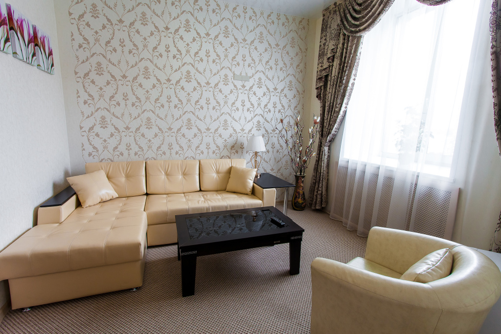 Art Hotel Room Type - With Jacuzzi Double Suite full double bed