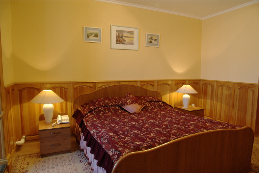 Okolitsa Hotel Room Type - Double Suite full double bed
