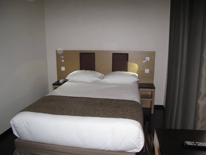 Double room (full double bed)