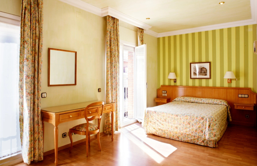 Regencia Colón Hotel - Chambres