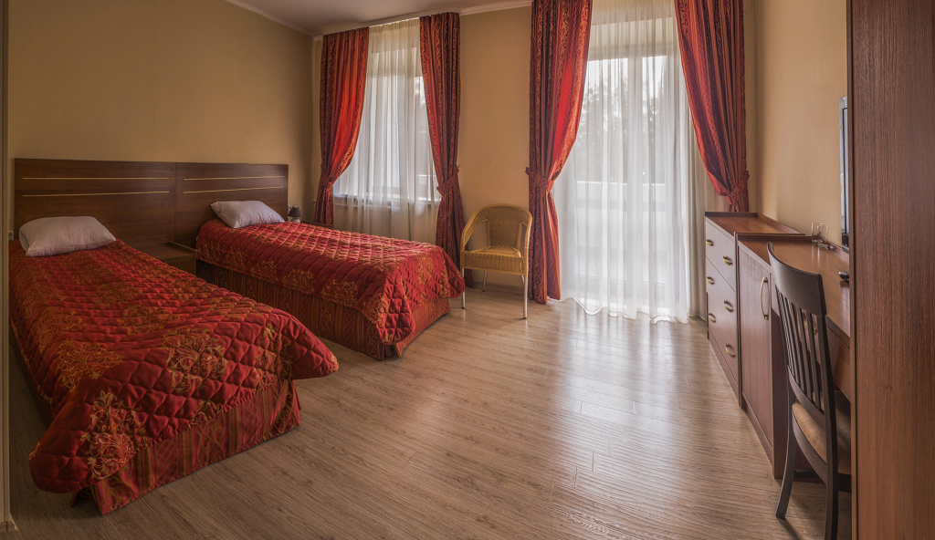 Family Quadruple room with balcony and with view