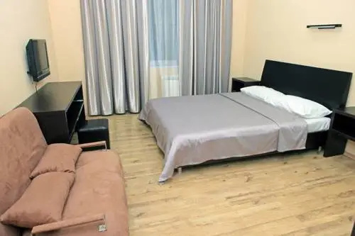 Standard Double room with balcony (full double bed)