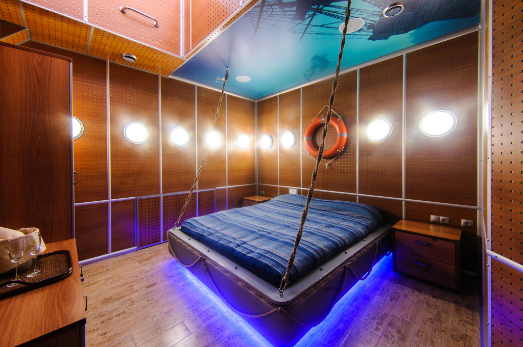 Economy without window Double room (full double bed)