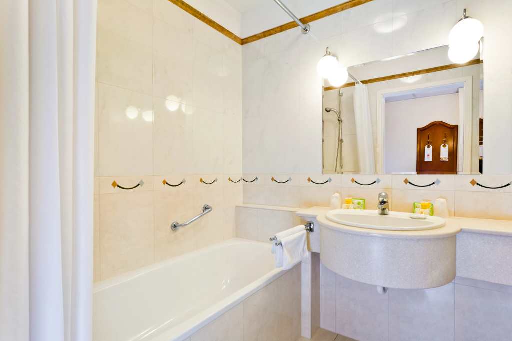 Qubus Wroclaw Hotel - Chambres