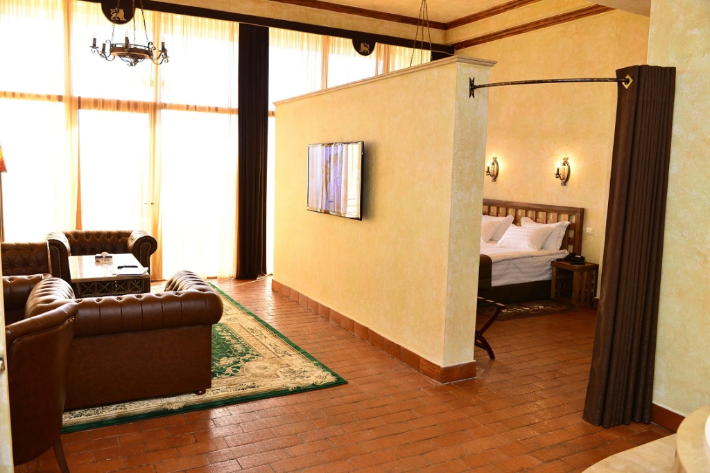 Double Suite with balcony and with view full double bed