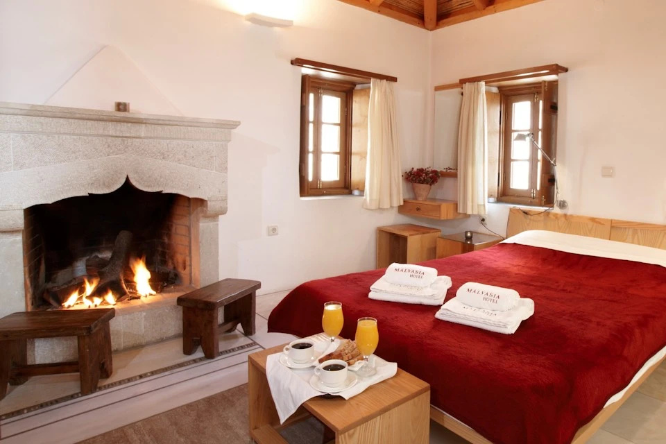 Superior Double room with balcony and with view (full double bed)