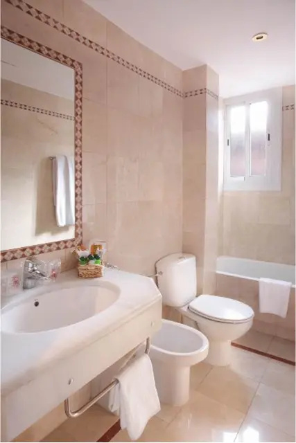 Regencia Colón Hotel - Chambres