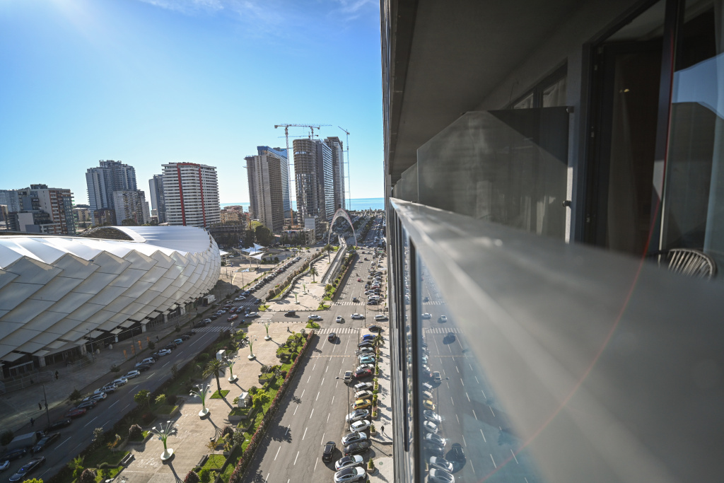 Vdokhnovenie Batumi - Uyutnaya Studiya u Stadiona Flat
