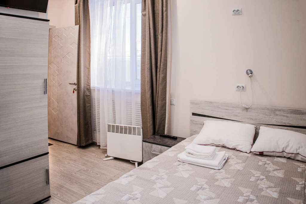 Двухместные апартаменты c 1 комнатой двуспальная кровать в Хостел на Фурье