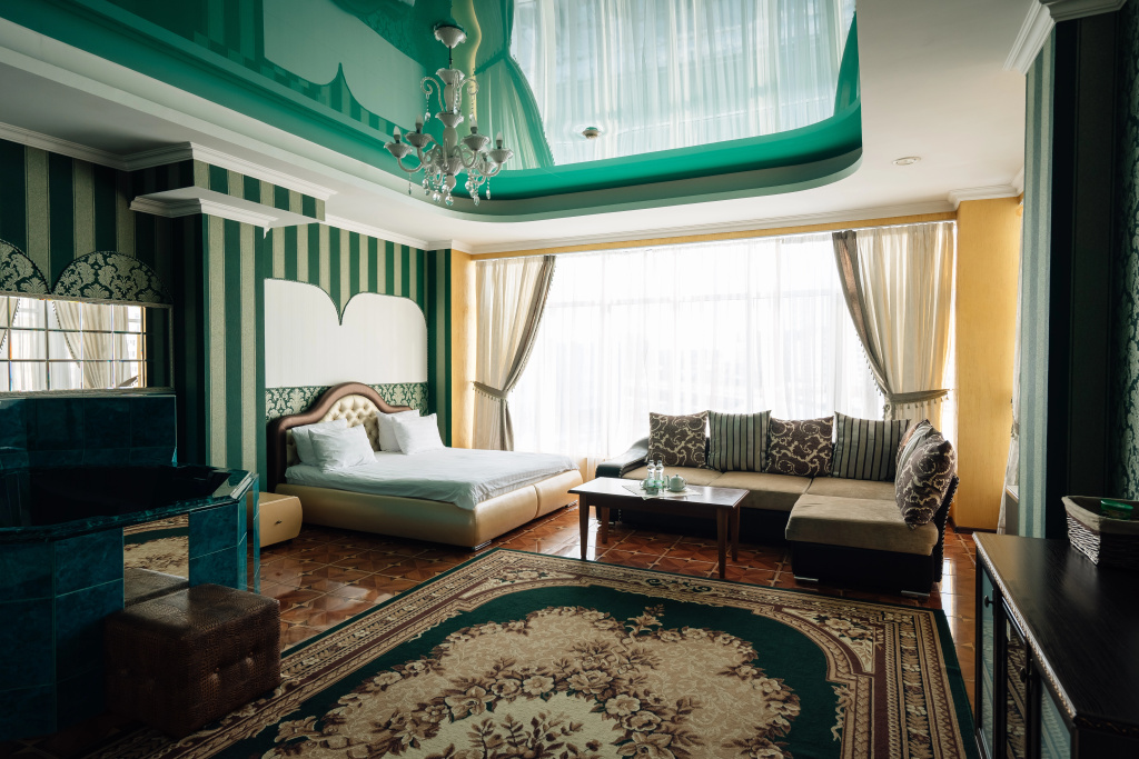 Malibu Hotel Room Type - Comfort with jacuzzi Double Suite full double bed
