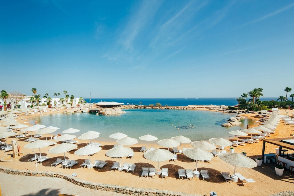 Курортный отель Domina Coral Bay — фото