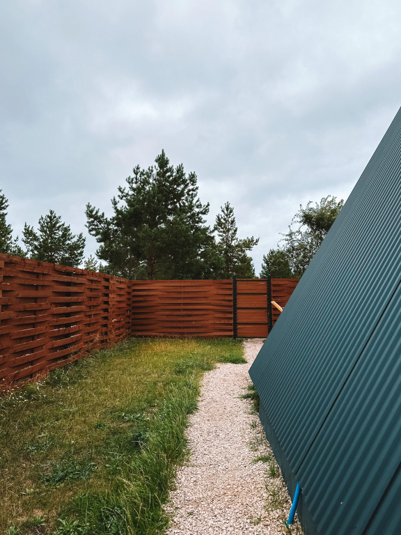 Шестиместный коттедж с красивым видом из окна в Rassvet House Togliatti