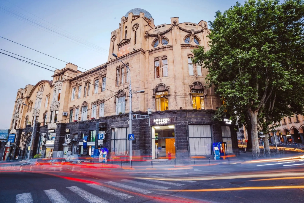 Prospekt Rustaveli Tsentr 37 Apartments