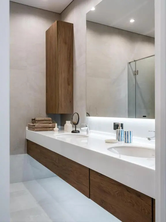 Апартаменты с 3 комнатами с красивым видом из окна в A27 Apartments