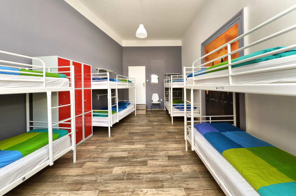 Bed in Dorm