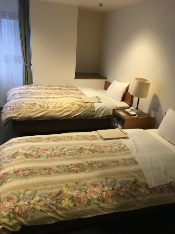 Standard Triple room