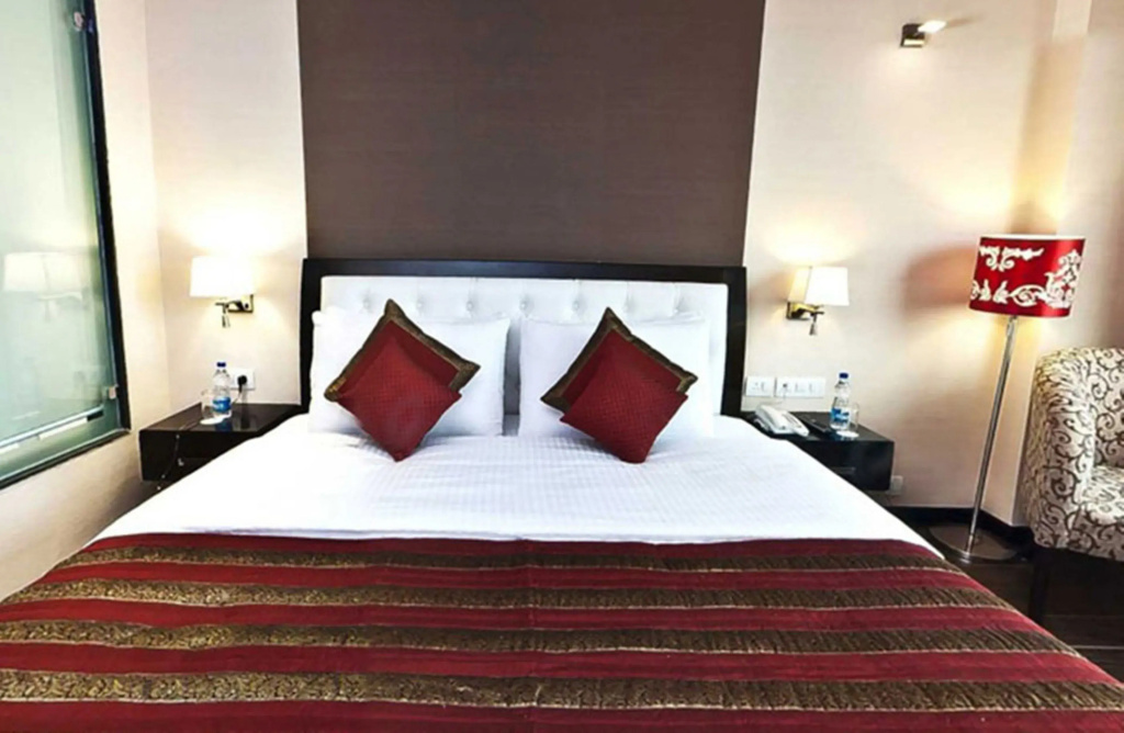 Royal room