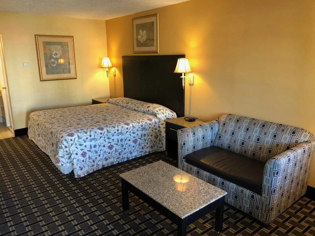 Standard Double room (full double bed)