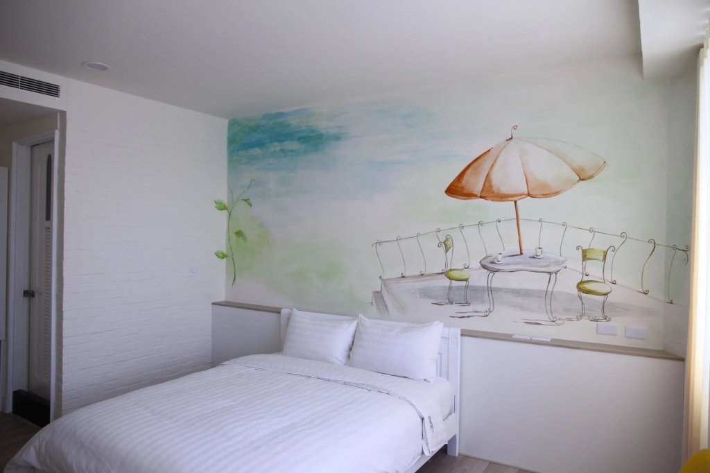 Standard Double room (full double bed)