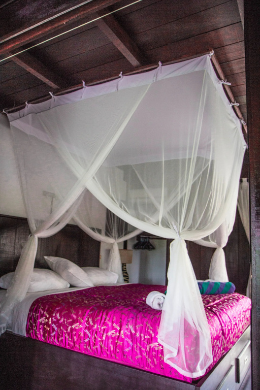 2 Bedrooms Villa