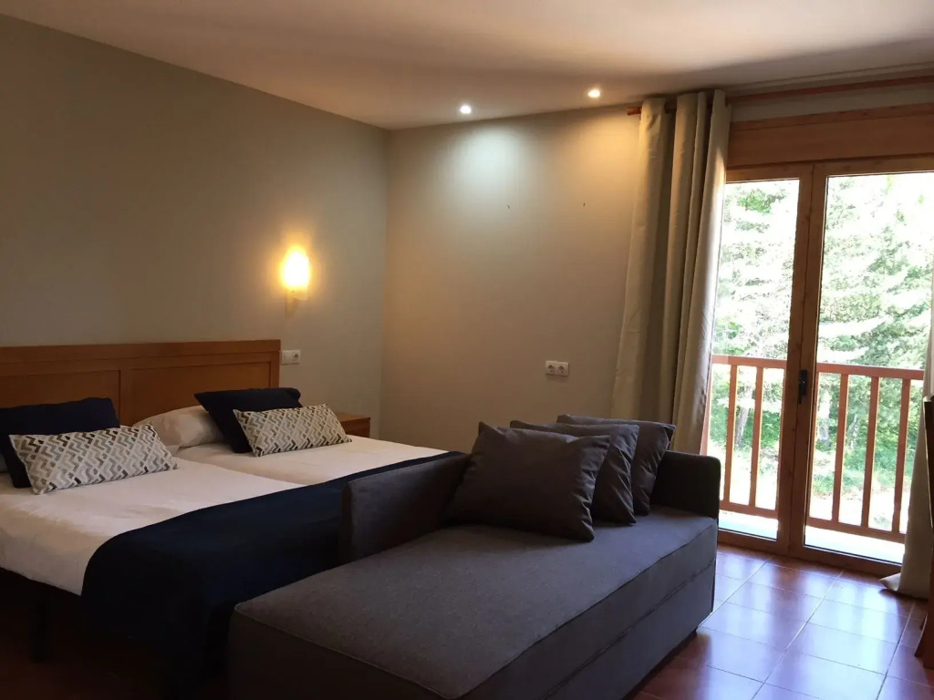 Comfort Double room (full double bed)