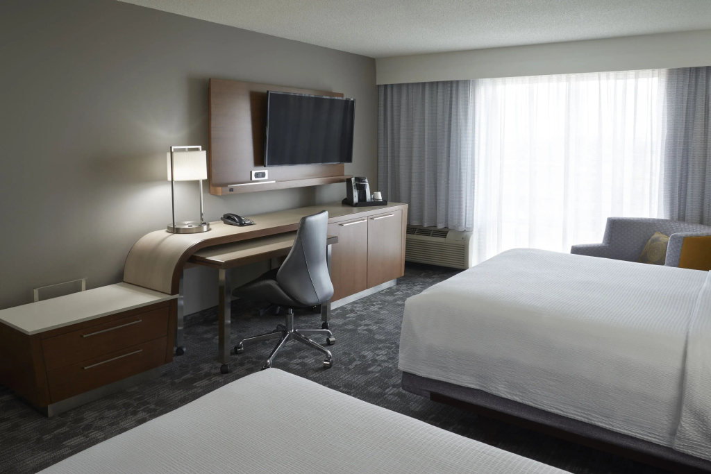 Courtyard by Marriott Toronto Airport - Chambres