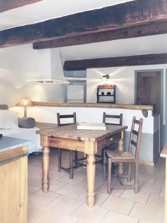 Superior Cottage