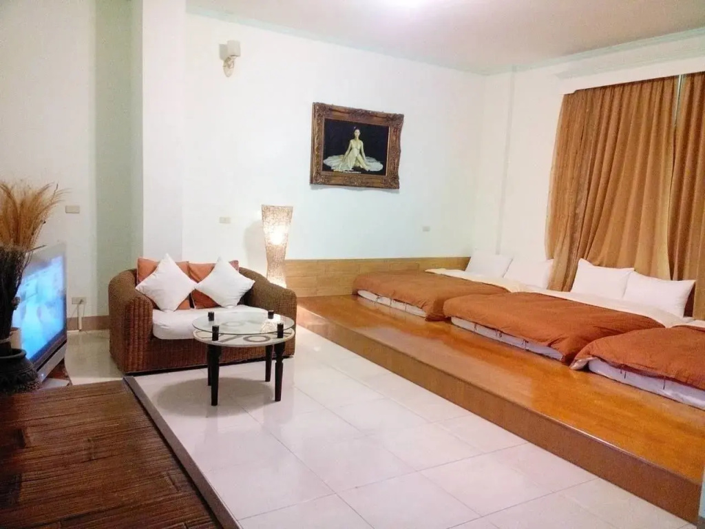 Standard Family room