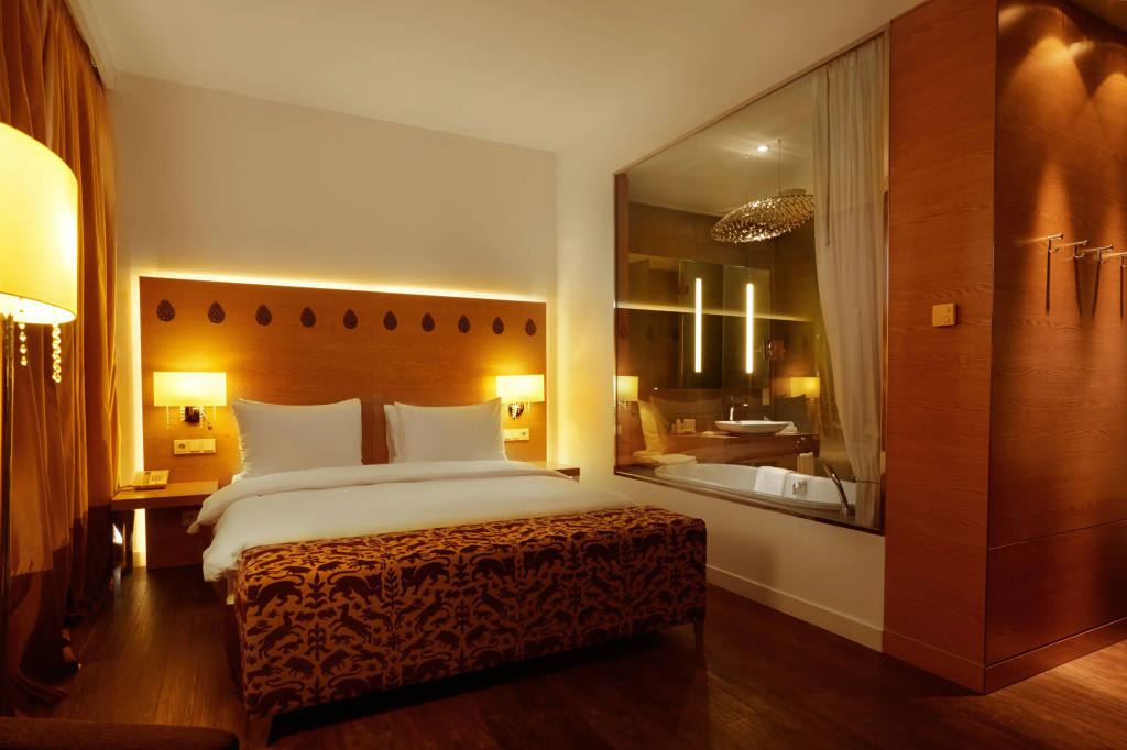 Premium room with land view