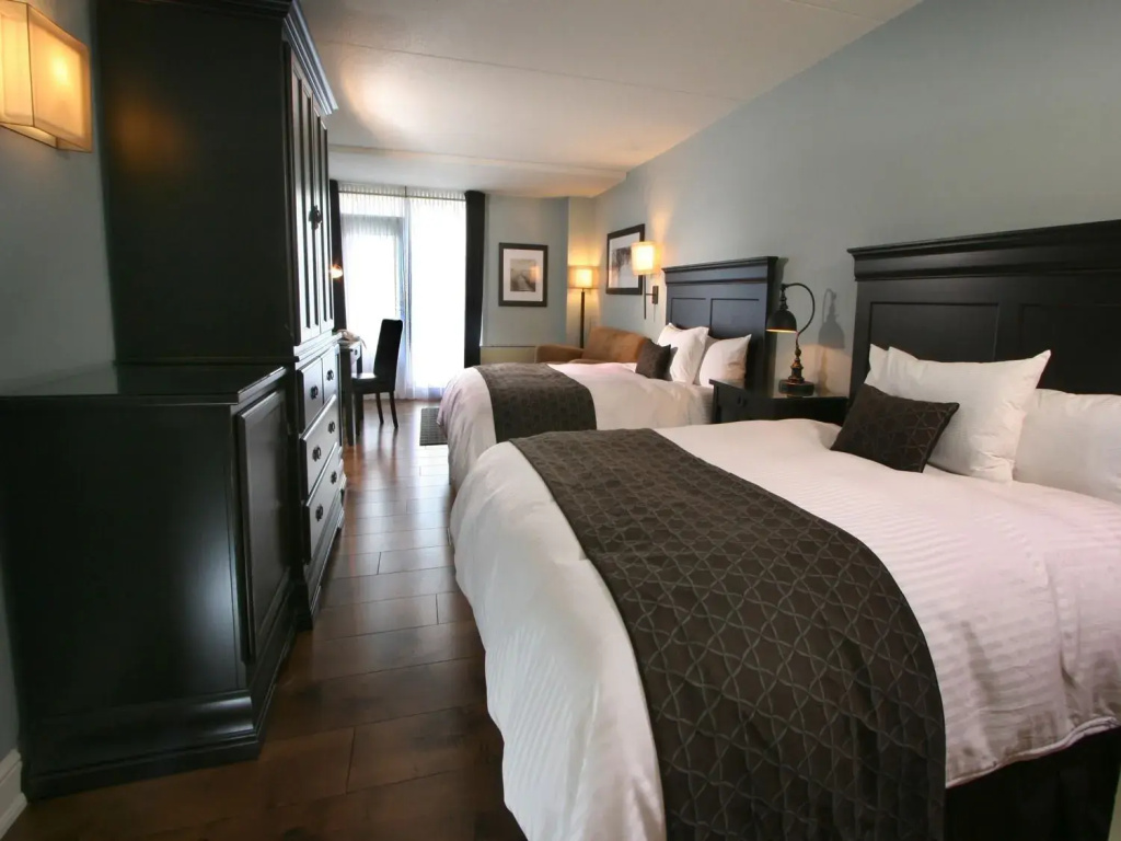 Premier Suite