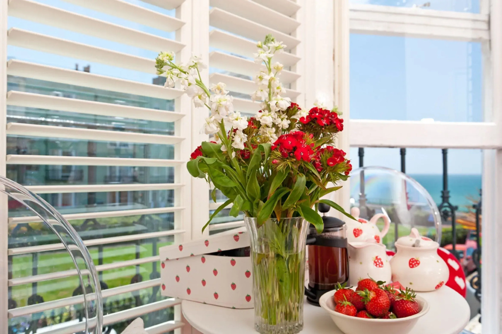 Standard Double room with sea view (full double bed)