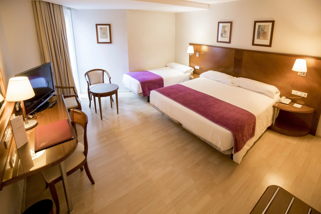 Hesperia Andorra - Chambres