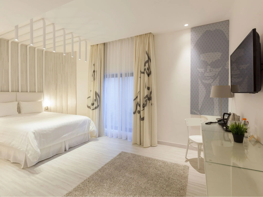 Standard Double room (full double bed)
