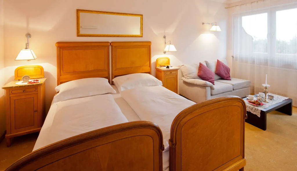 Comfort room