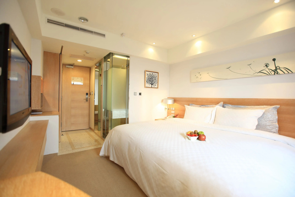 Classic Double room (full double bed)
