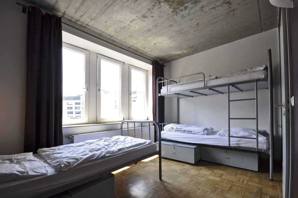 Bed in Dorm