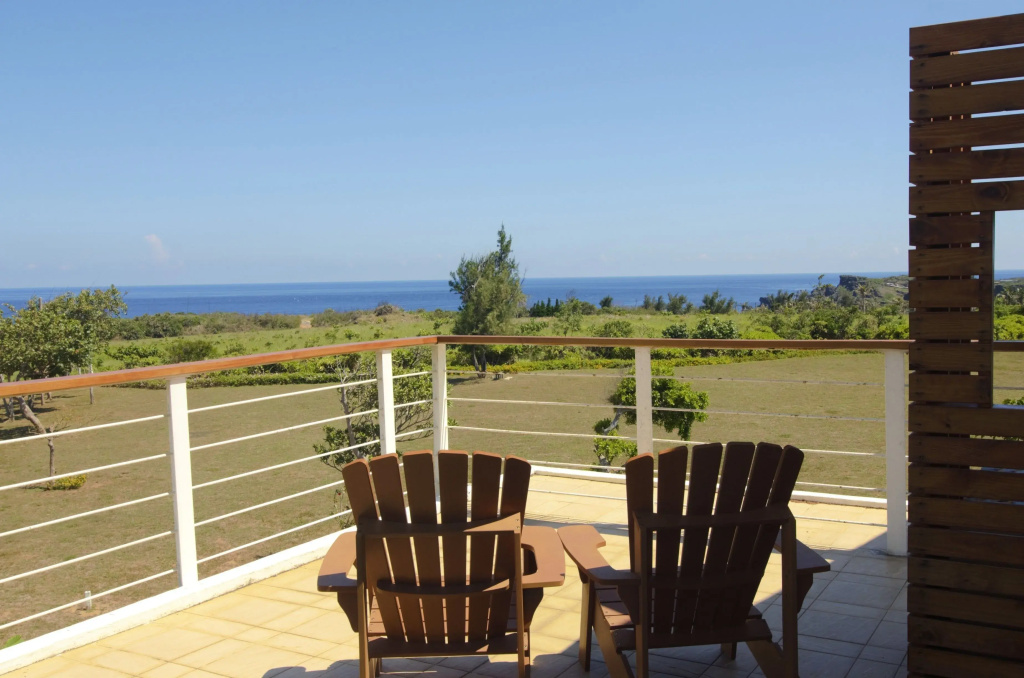Standard Double Family room with ocean view (full double bed)