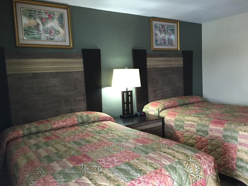 Premium Quadruple room