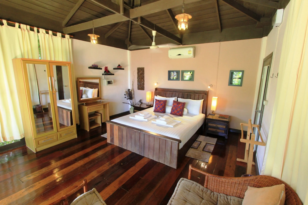 Superior Double Bungalow with sea view full double bed