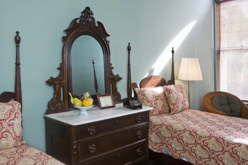 Standard Double room (twin beds)