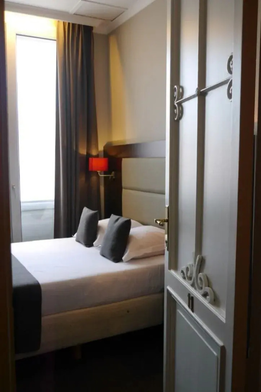 Golden Tree Hotel - Chambres