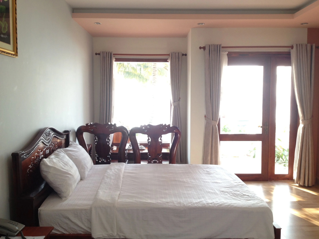 Deluxe Bungalow beachfront