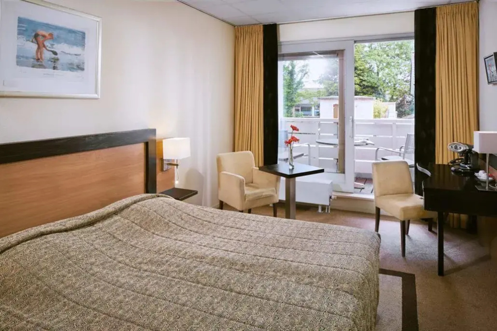 Badhotel Renesse - Chambres