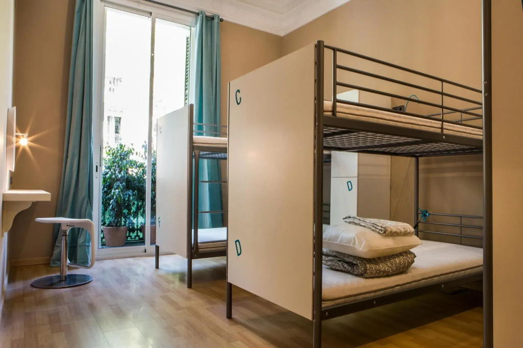 Bed in Dorm