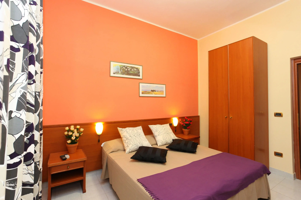 1 Bedroom Economy Double room (full double bed)
