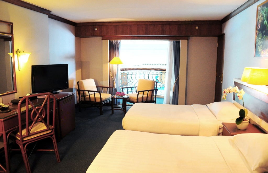 Standard Double room (full double bed)