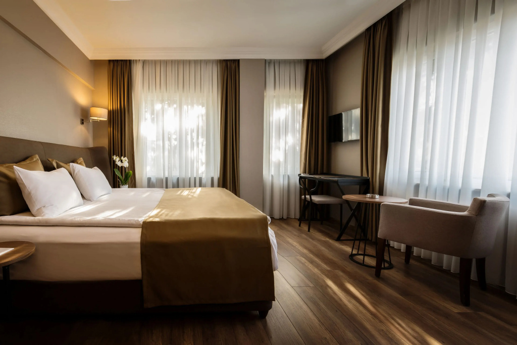 Standard Double room with sea view (full double bed)