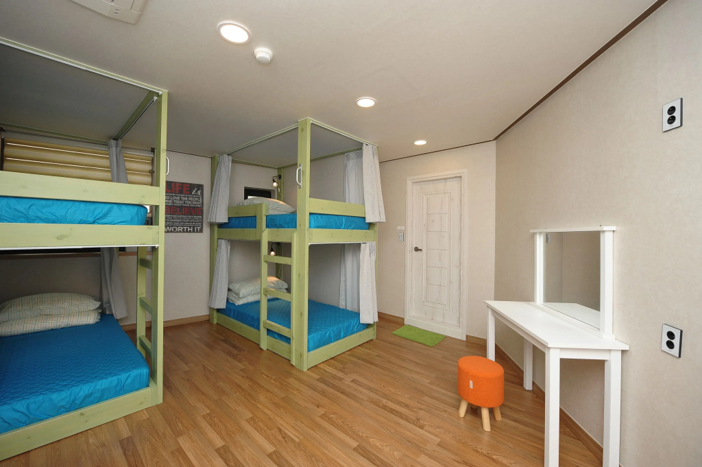 Bed in Dorm (female dorm)