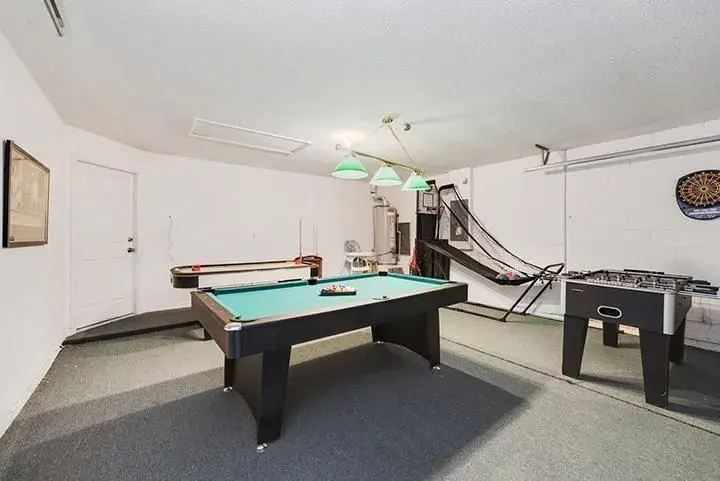 West Ridge - Pool Home 4BD/2BA - Sleeps 8 - StayBasic - Plus - RWR481