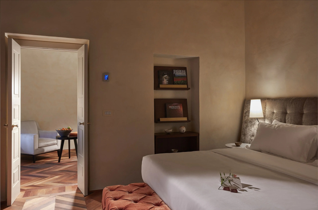 1 Bedroom Deluxe Double room (full double bed)
